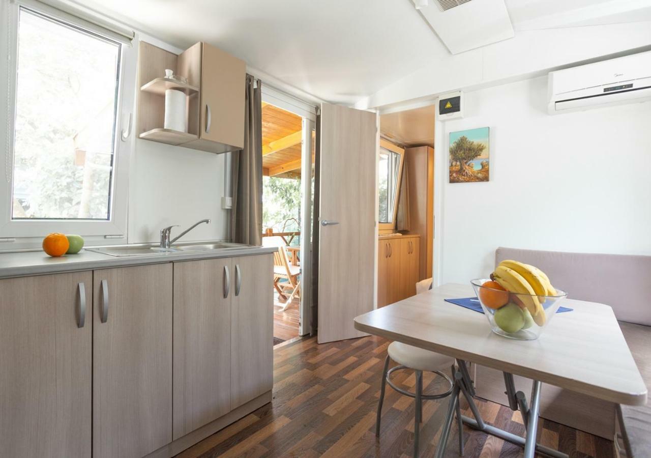 Krk Mobile Homes กลิมโน ภายนอก รูปภาพ
