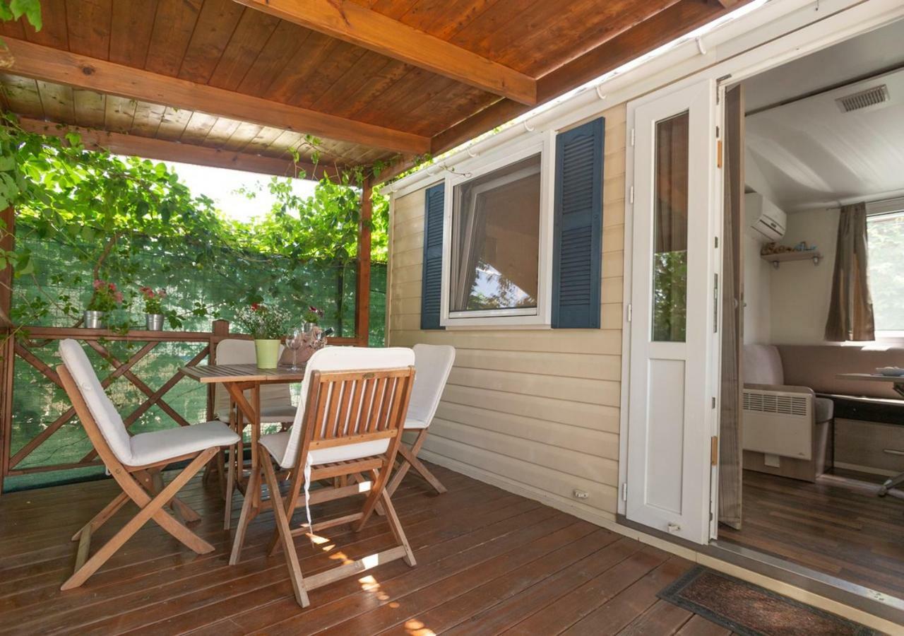 Krk Mobile Homes กลิมโน ภายนอก รูปภาพ